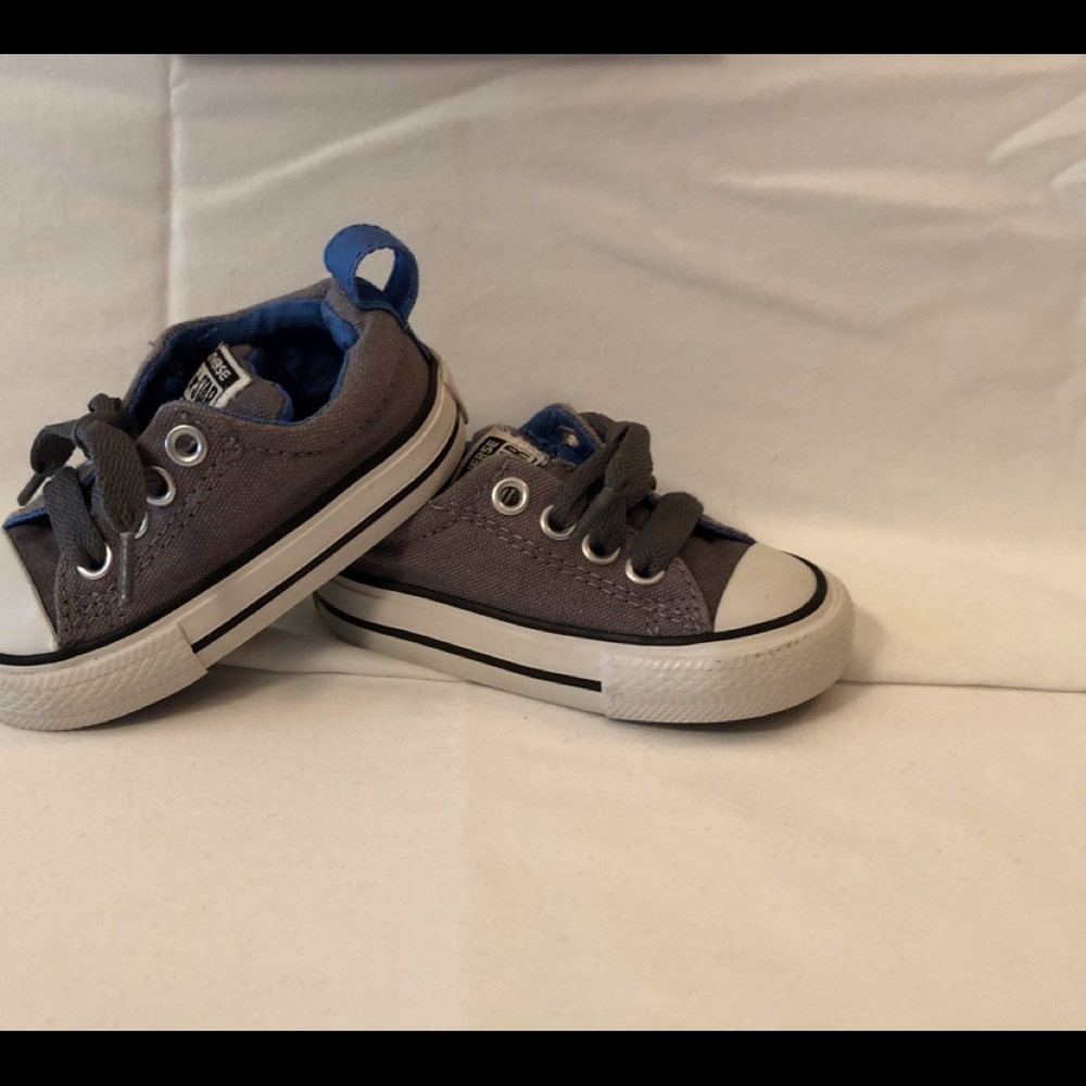 Infant Shoes - Picture 2 of 4